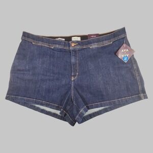 Ava & Viv Plus Size 24W Dark Wash Denim Jean Shorts Comfort Waist Stretch NWT